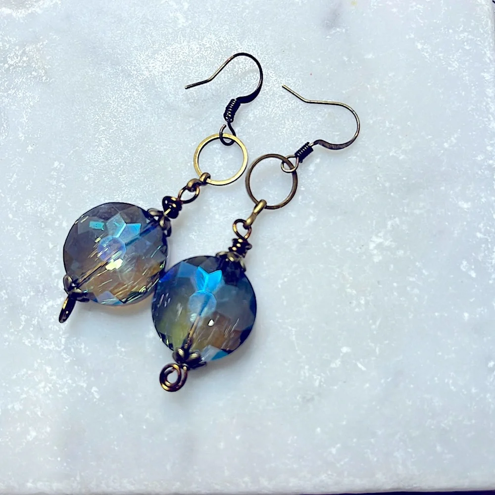 Green/Blue Crystal Faceted Drop Earrings - Picture 1 of 4